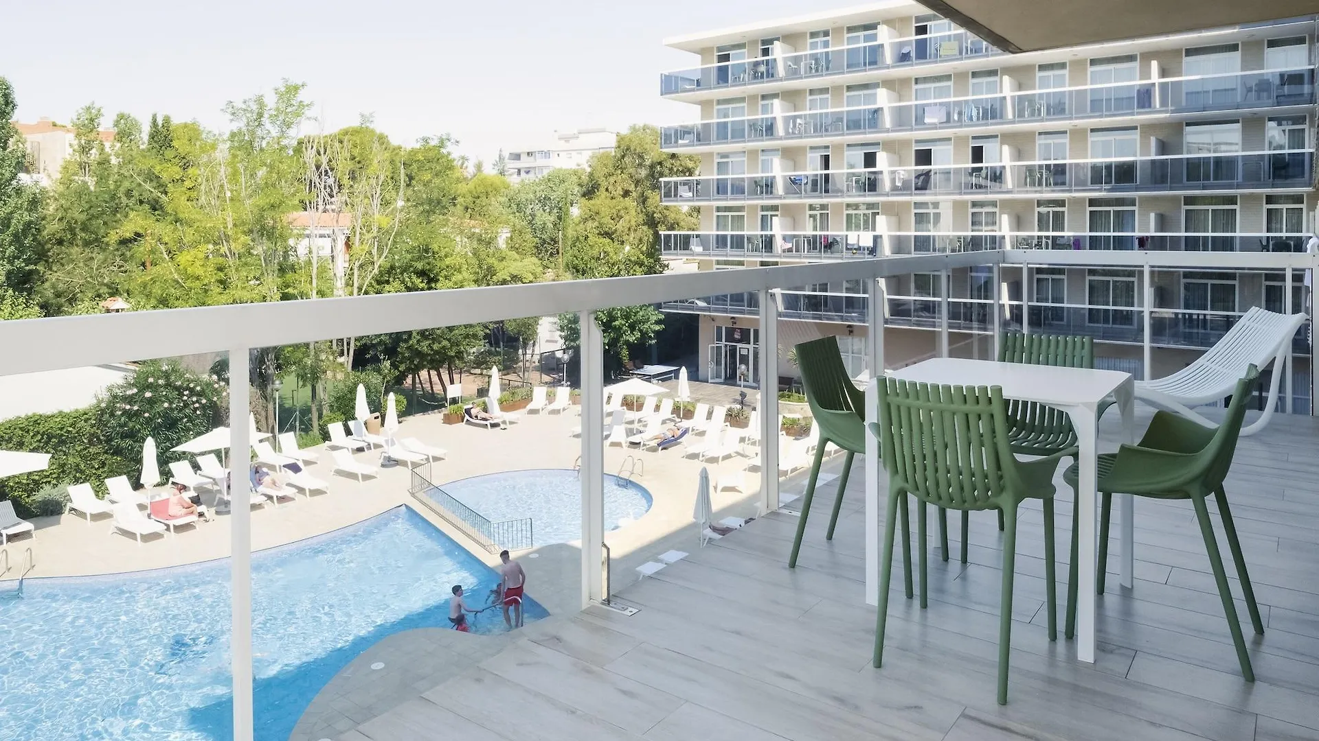 Aparthotel Cye Holiday Centre Salou 3*,  Hiszpania